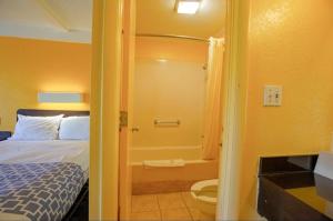 Standard Double Room room in Kings Inn