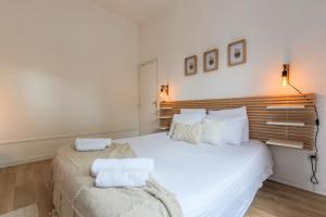 T2 en face du Tramway et proche de lille