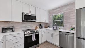 Treetop Cottage -