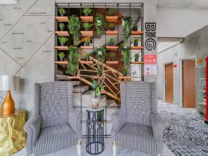 The Batik Bed and Coffee Bandung