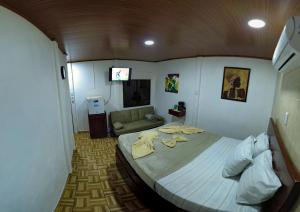 Tortuguero7 lake view