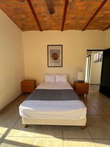 Large-pool 2BR DT Ajijic