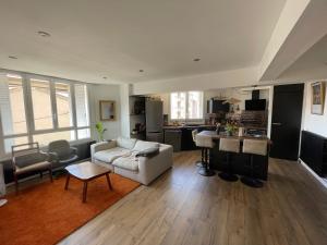 Appartements Bel Appartement T3 tout equipe : Appartement 2 Chambres