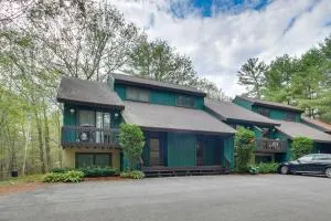 North Conway Condo Less Than 3 Mi to Slopes and Echo Lake - Intervale