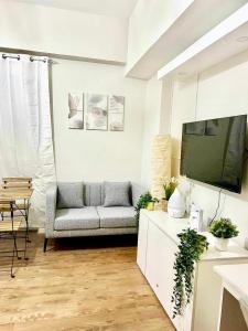 Cozy and Sunny Apartment near to Mactan Cebu International Airport - Amani Grand Resort & Residences