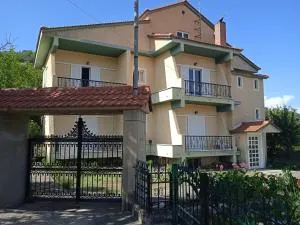 Maria's Apartment - Velimákhion