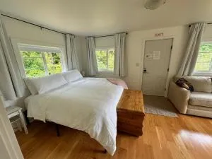 Silva Bay View BnB - Ледісміт