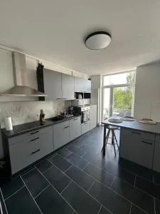 After-Work-Home 1 - 赫恩