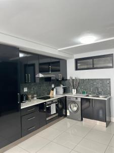 Osheni City Center Apartment