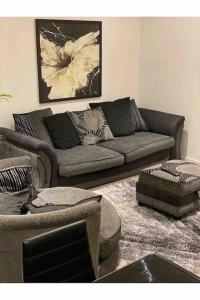 Cosy Riverside Apartment