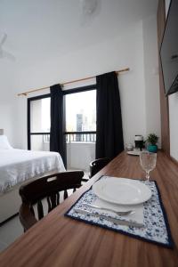 Studio em Pinheiros - 2 Quadras da Faria Lima e Vila Madalena