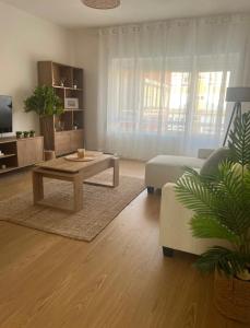 Dana Alojamiento - 4hvězdičkové hotely ve městě Suances