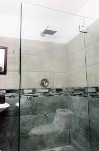 Runway Retreat Apartment