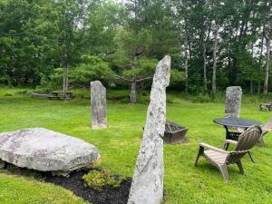 Falls Farmstead 1865 Ellis House Cozy and Comfy Apt #1