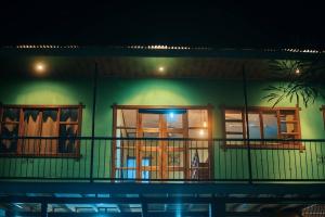 Riverside Oasis Cabin with A C