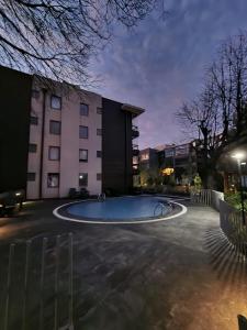 Acogedor céntrico full departamento condominio origen nuevo en pucón