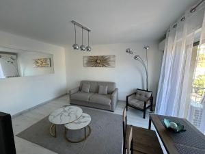 Marble elegancy in Cannes center