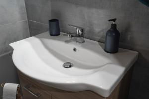 Αυτονομη κατοικια Κληματαρια