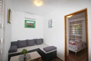 Baldos Happy Garden- BRAND NEW