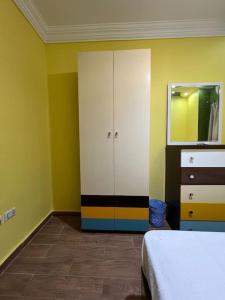 Spacious Apartment with Antique Furnishings & Views