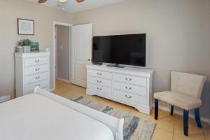 Star Beachside Condominiums 106