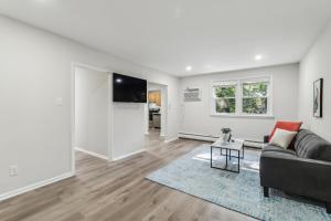 Pine Brook 118 I Modern Corporate 2bd I Parking - 4hvězdičkové hotely ve městě Newark