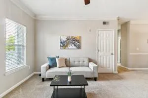 Verandas 2123 I Comfortable W A Modern Flair - Valley