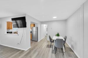 Pine Brook 817 I Corporate 1br Apartment !
