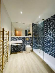 Designer Studio in Edinburgh with Free Parking