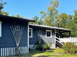 7 person holiday home in DRÄKNE-HOGBY