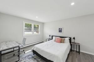 Pine Brook 1019 I Modern 15Br Apartment ! Pool