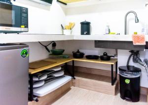 Beautiful and Bright Apt 7 with Balcony near Miraflores