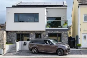 Rowing club house - Corryolus