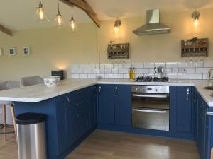 Countryside Cabin in Private Setting