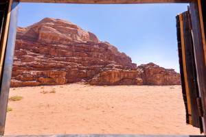Wadi Rum night soul Camp