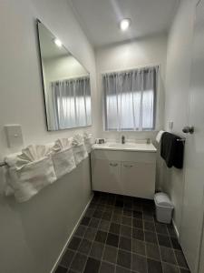 Magnolia Court Motel