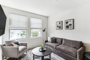 Landing at Longshore Commons - 1 Bedroom in Savannah - 海恩斯维尔