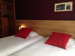 Hotels Hotel Les Arches : photos des chambres