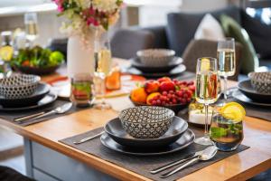 Ferienwohnung Blaßdörfer - Traumhafte Altbauwohnung mit Self-Checkin und 93 qm2