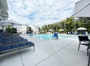 Landing at Emery Villages - 2 Bedrooms in Concord - 穆尔斯维尔