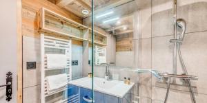 Appartements Residence Le Centre - 3 Pieces pour 6 Personnes MAE-0544 : photos des chambres
