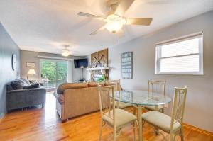 Cozy Lake Ozark Condo Rental with Grill, Pool Access