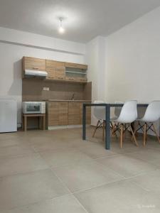 Anesis Studios and Apartments