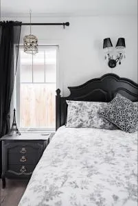 Ivywild Boutique Cottage - 马尼温泉