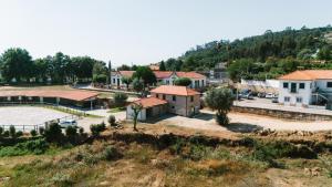 Alvarenga Apartments