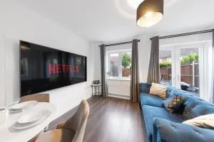 The Bridge 2 Bedroom House - Dartford