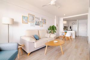 Siente el mar de la Vila