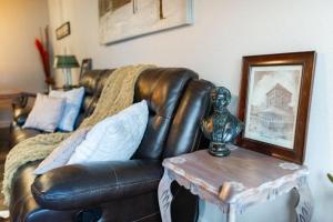 The Generals Quarters