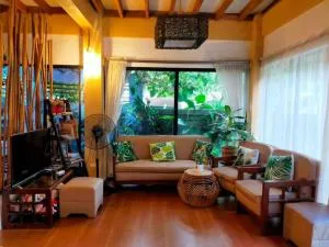 House of Bela - Guimbal