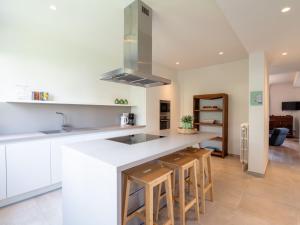 Villa near the sea with luxury amenities